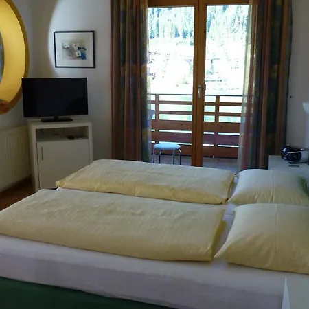 Carinthia Affittacamere 3*